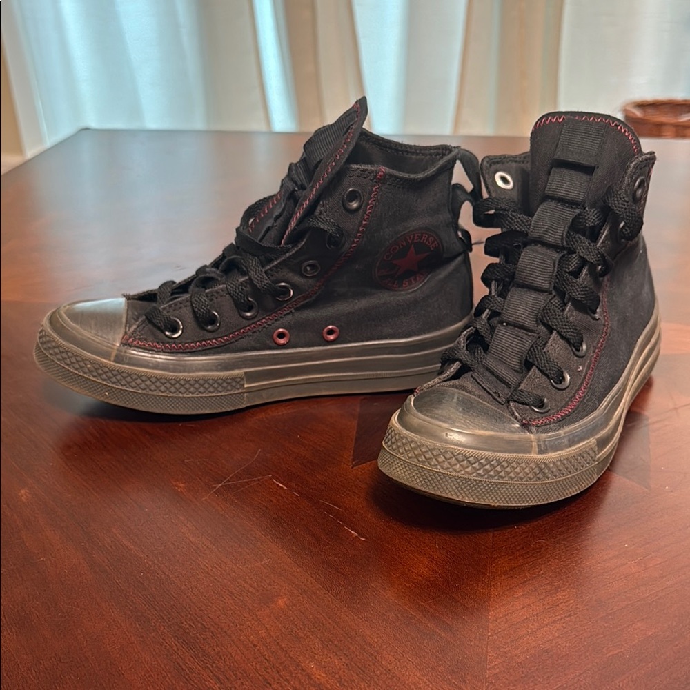 Converse Black and Red High-Tops